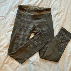 Lululemon mid rise green striped cropped leggings